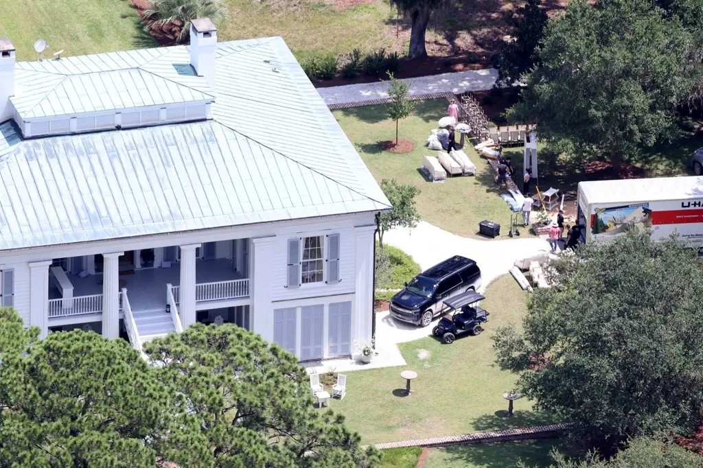 Jennifer Lopez and Ben Affleck get married again in lavish Georgia wedding Jennifer Lopez and Ben Affleck get married again in lavish Georgia wedding
