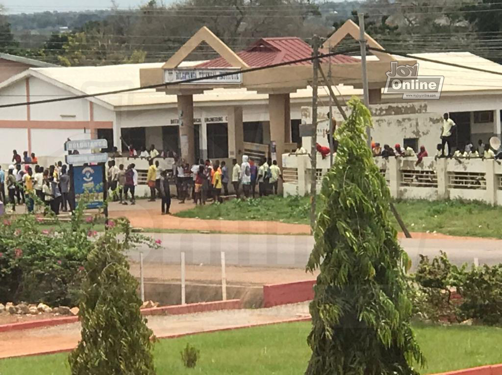 Chaos erupts after police arrest students, staff over leaked exams questions in Bolgatanga