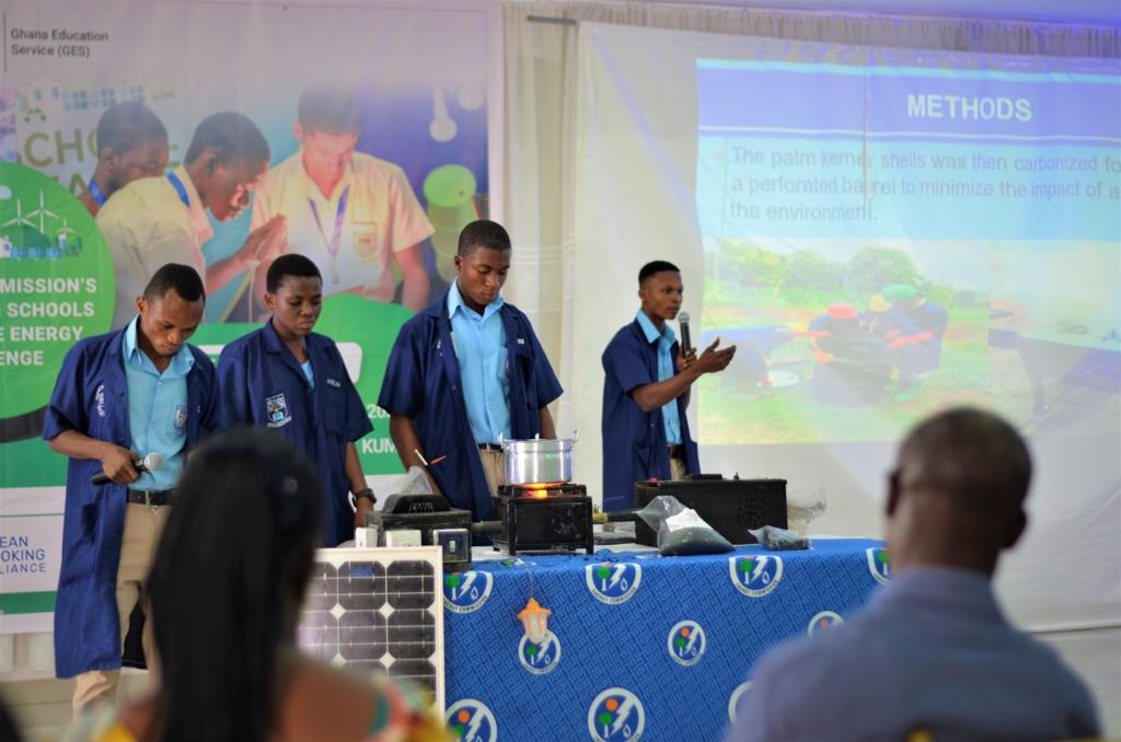 Senior high schools in Renewable Energy Challenge to receive patent rights for products Senior high schools in Renewable Energy Challenge to receive patent rights for products