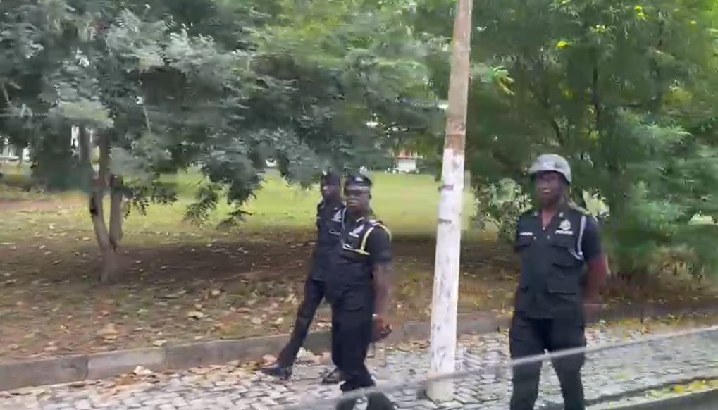 Heavy security presence on UG campus following Vandals' protest