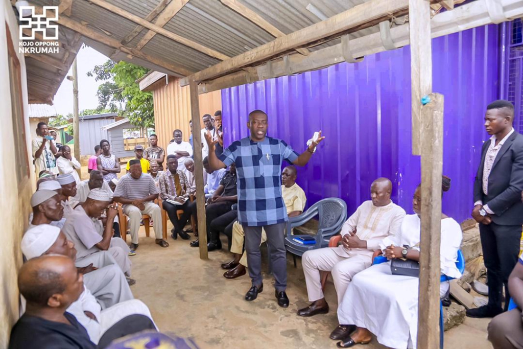 MP meets factions in Ofoase-Ayirebi clashes MP meets factions in Ofoase-Ayirebi clashes
