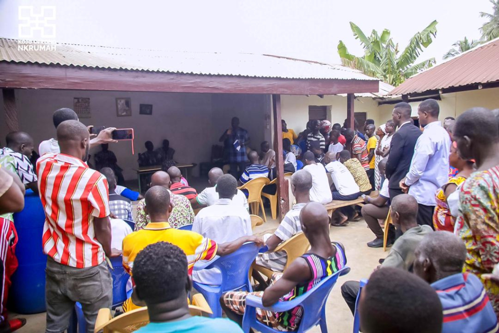 MP meets factions in Ofoase-Ayirebi clashes MP meets factions in Ofoase-Ayirebi clashes