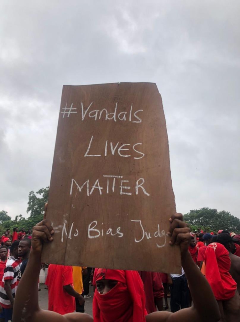 Commonwealth Hall residents protest suspension of Hall Master, Senior Tutor over clashes Commonwealth Hall residents protest suspension of Hall Master, Senior Tutor over clashes