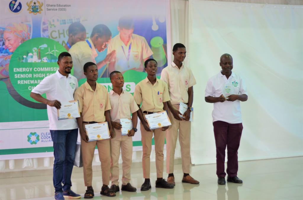 Senior high schools in Renewable Energy Challenge to receive patent rights for products Senior high schools in Renewable Energy Challenge to receive patent rights for products
