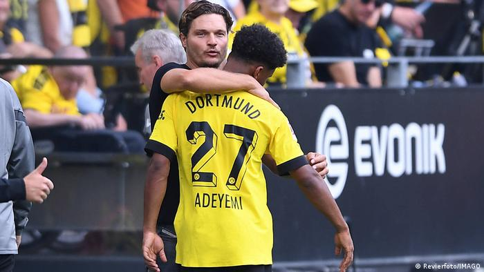 Bundesliga: Borussia Dortmund tempering great expectations after holding off Bayer Leverkusen