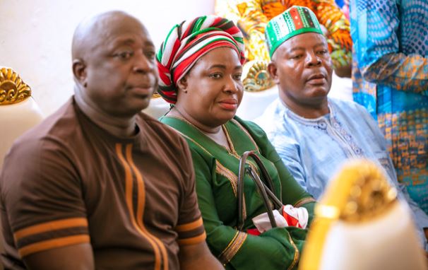 Photos: Mahama supports Kumasi Sofoline Mosque Project