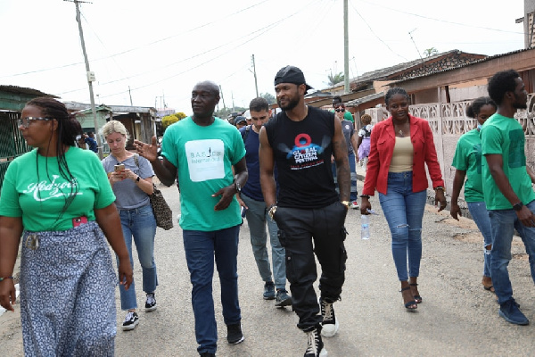 Usher and SZA tour Accra ahead of Global Citizen Festival