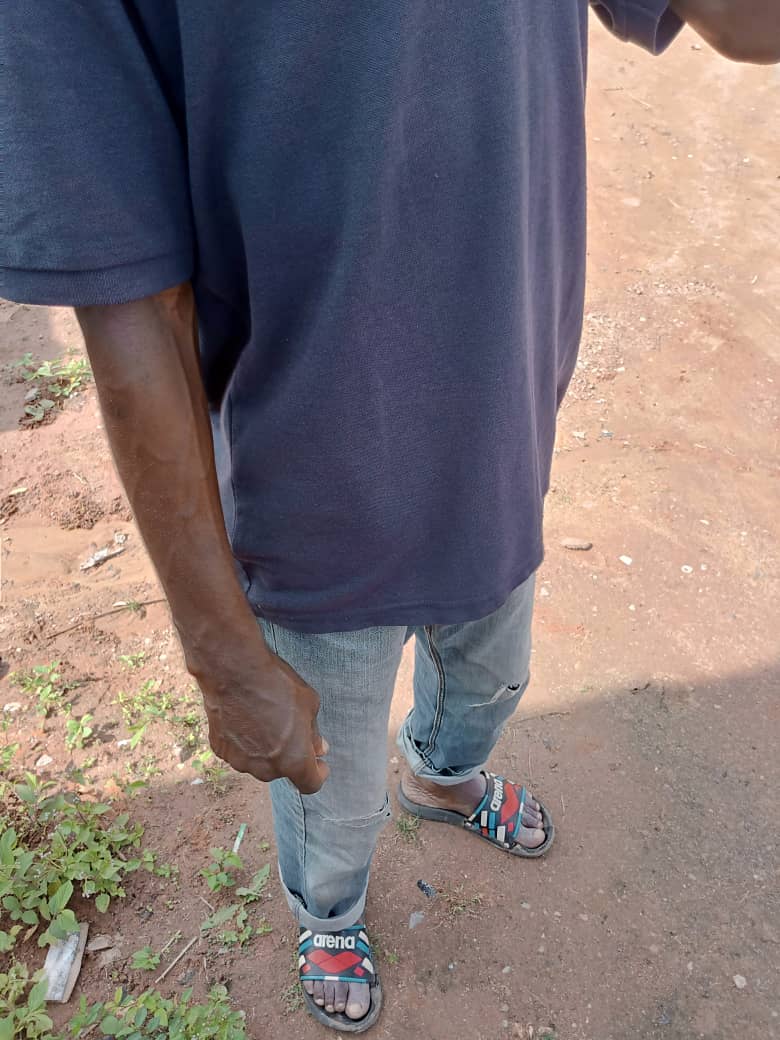 Mechanical Technology student who begged for food has all fees paid by 2 philanthropists 2 A third year mechanical engineering student tells his story of begging for a plate of food 1
