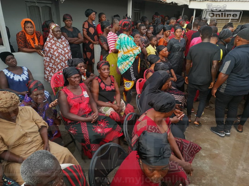 In pictures: Tears flow as murdered nurse applicant's body arrives in her hometown