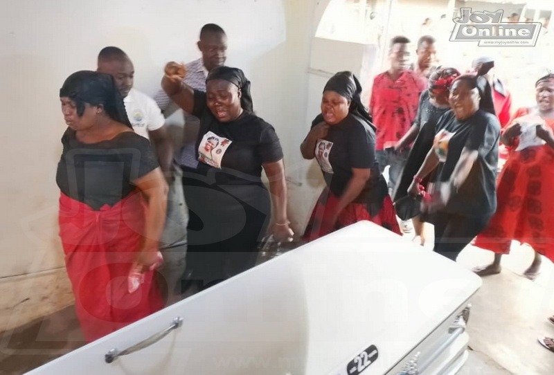 In pictures: Tears flow as murdered nurse applicant's body arrives in her hometown