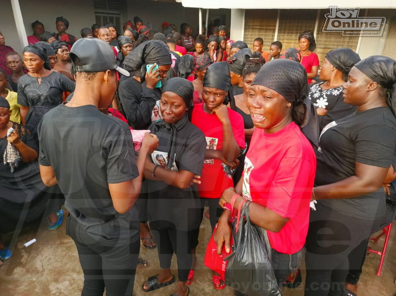 In pictures: Tears flow as murdered nurse applicant's body arrives in her hometown