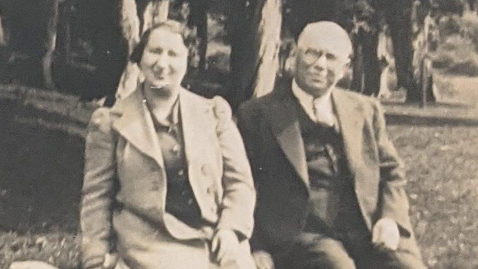 Police apologise to family 70 years after executing man for murder