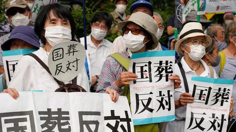 Shinzo Abe: A divided Japan bids farewell to its slain ex-PM