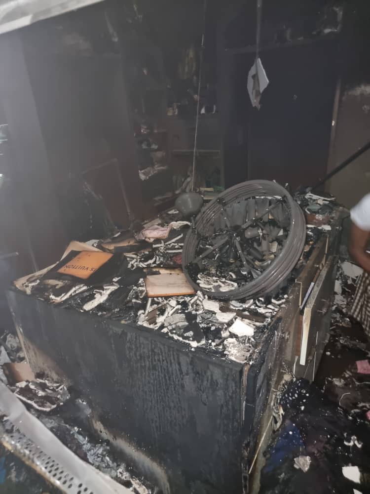 Fire breaks out at Land Minister's private residence Fire breaks out at Land Minister's private residence