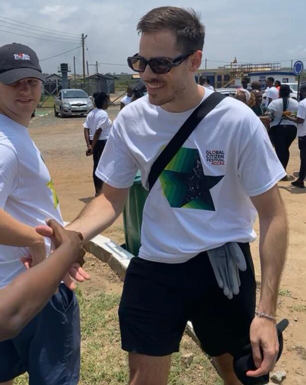 Global Citizen holds beach clean-up exercise in build-up to its Accra festival