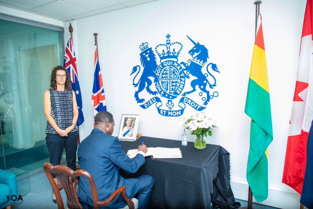 Adutwum signs book of condolence in memory of Queen Elizabeth II