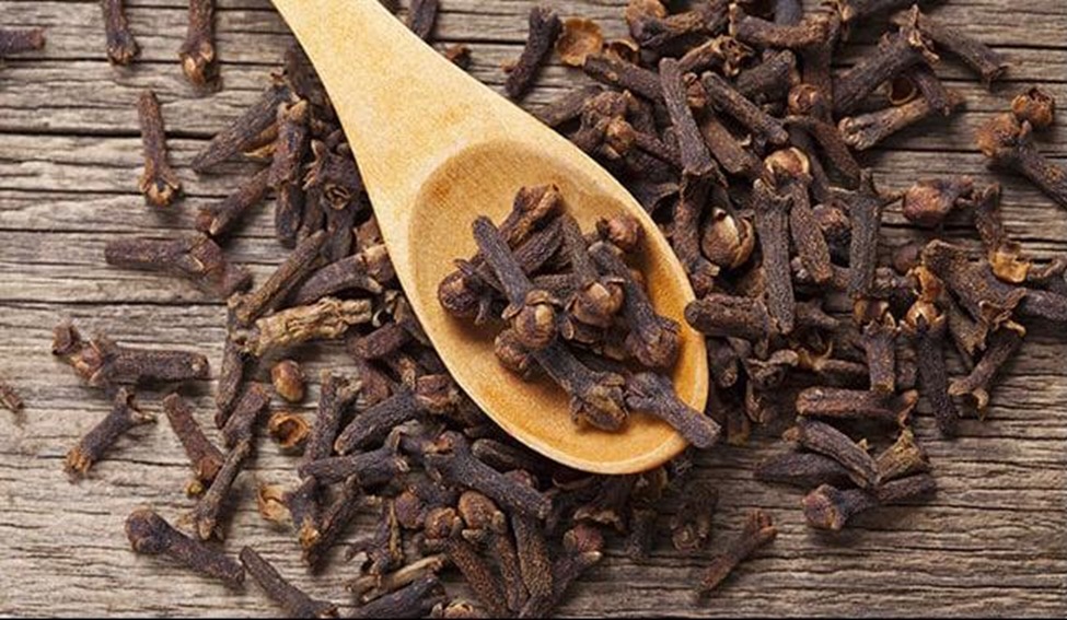 Does cloves tighten the vagina?