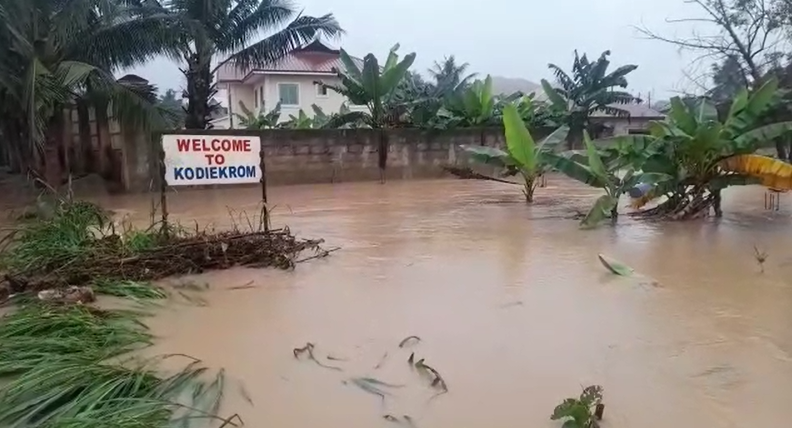 Homes flooded in Kumasi after hours of rain Homes flooded in Kumasi after hours of rain