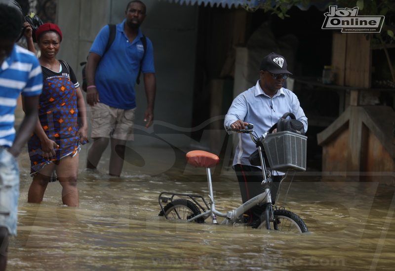 In pictures: Fate of Mallam-Gbawe municipality flood victims hangs in the balance as water level remains high