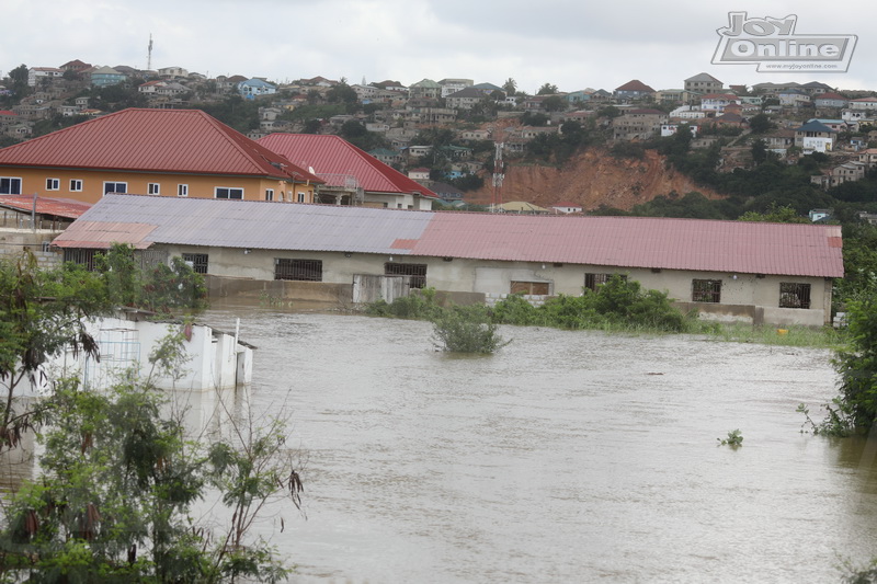 In pictures: Fate of Mallam-Gbawe municipality flood victims hangs in the balance as water level remains high