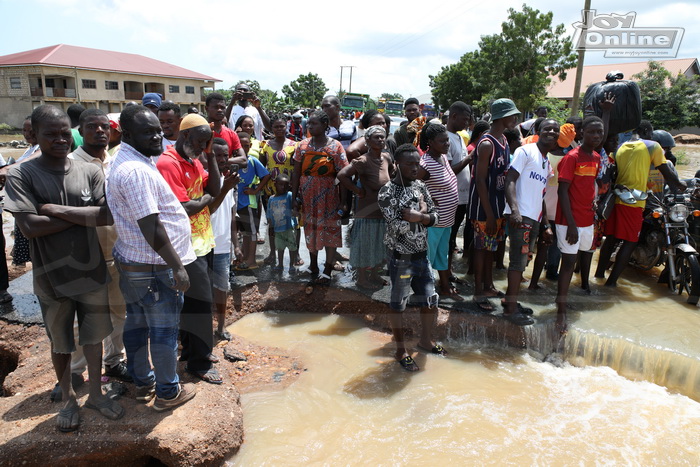 In pictures: Hundreds rendered homeless at Ashalaja