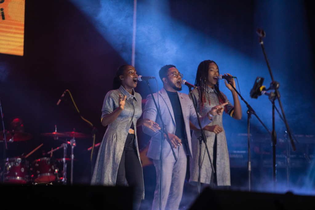 Perez Musik makes his grand-scale debut at MTN Stands in Worship 2022