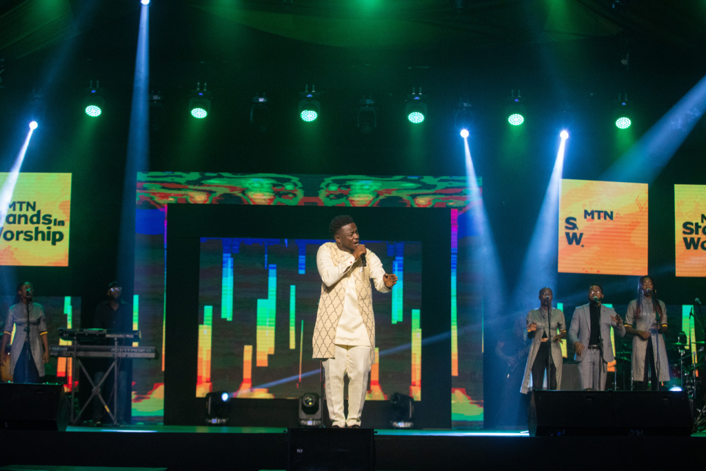 Perez Musik makes his grand-scale debut at MTN Stands in Worship 2022