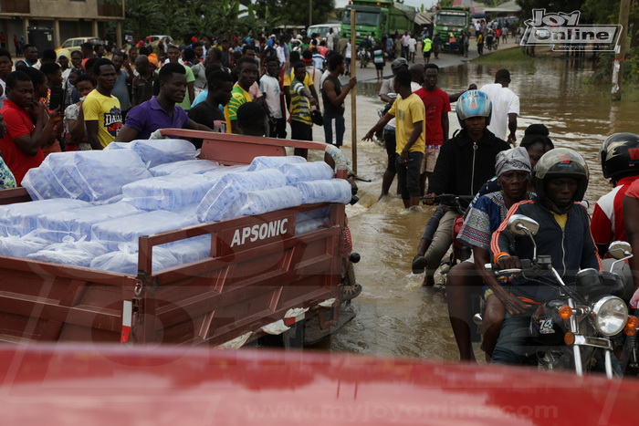 In pictures: Hundreds rendered homeless at Ashalaja