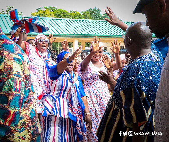 Vice President Bawumia acknowledges cheers from an enthusiastic crowd