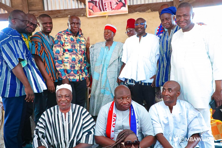 Vice President Bawumia and his delegation with the Paga Pio