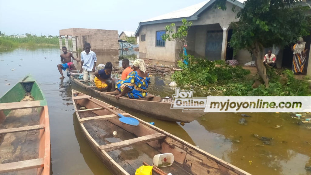 Buipe Chief appeals for help as spillage of Bui Dam displaces hundreds of residents