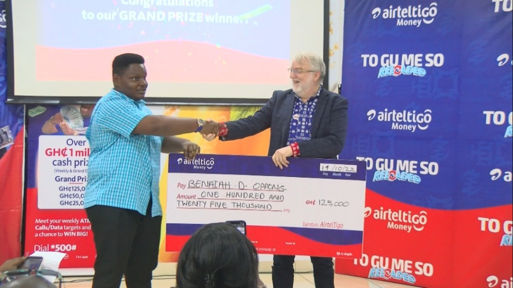 AirtelTigo presents cash prizes to ‘To gu me so’ reloaded promo winners