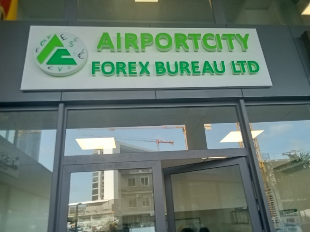 BoG revokes licences of 2 forex bureaus for breaching foreign exchange laws