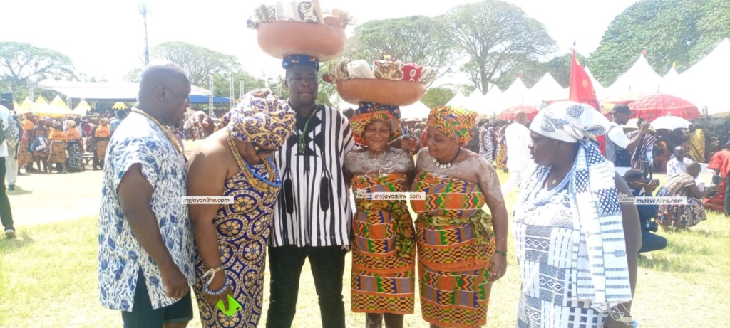 Hogbetsotso: Sights and sounds in Anlo Hogbetsotso: Sights and sounds in Anlo