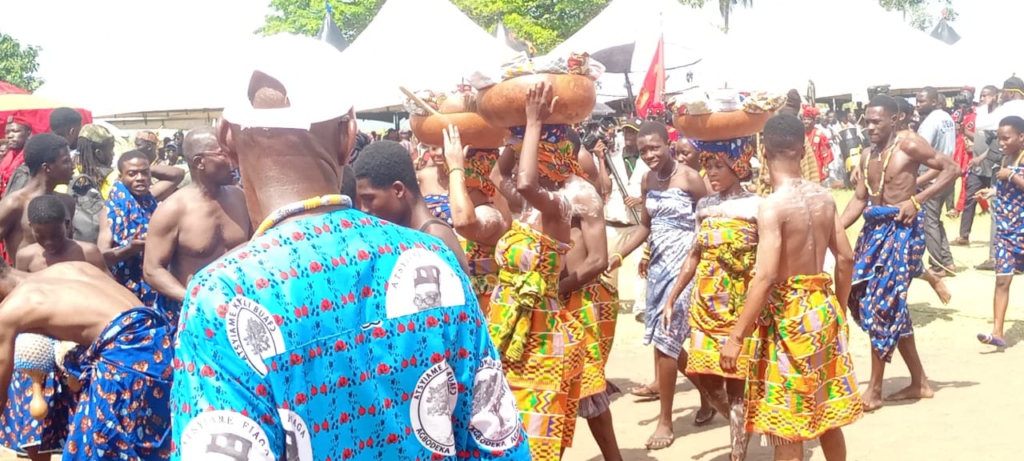 Hogbetsotso: Sights and sounds in Anlo Hogbetsotso: Sights and sounds in Anlo