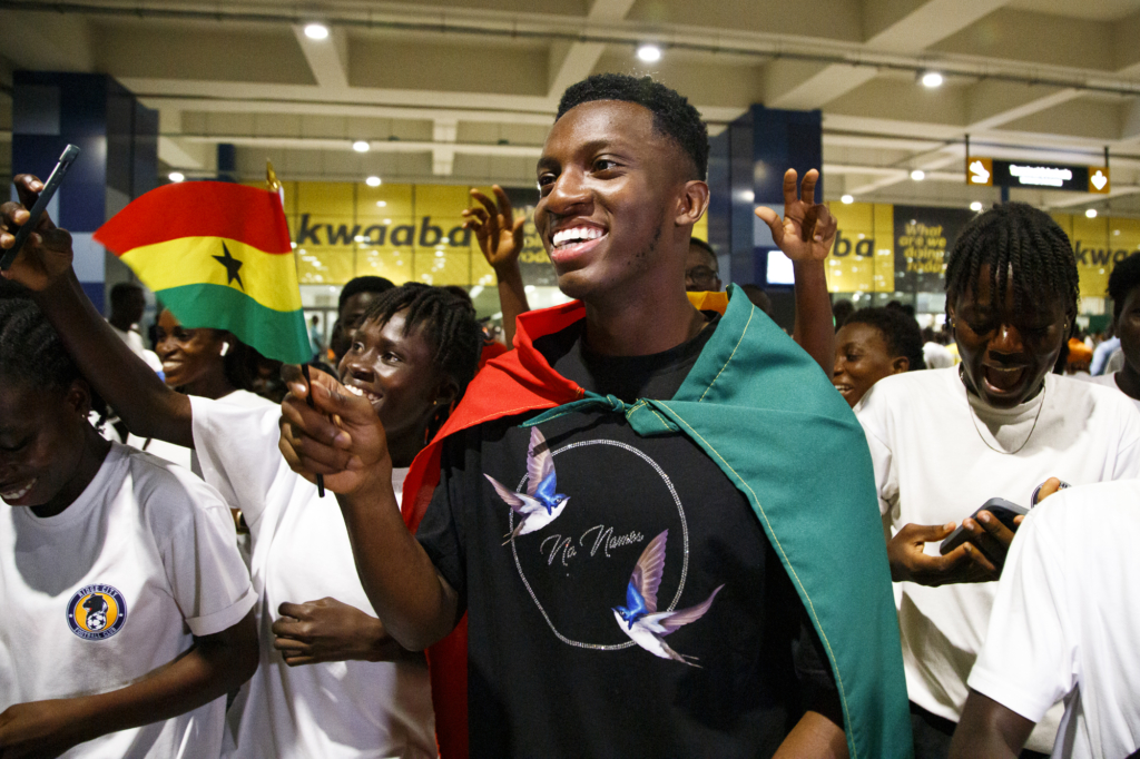 Photos: Eddie Nketiah arrives in Ghana for holidays