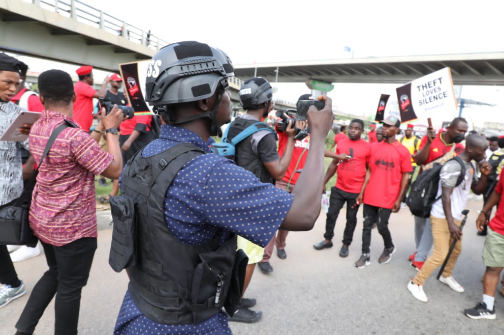 JoyNews' Latif Iddrisu's JSI revolutionises frontline reporting as journalists step out in riot gear