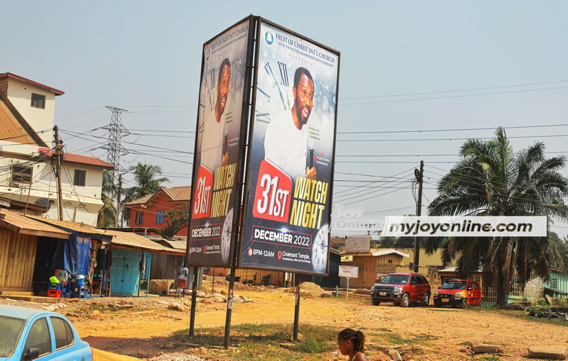 Huge billboards proclaim cross over church services  