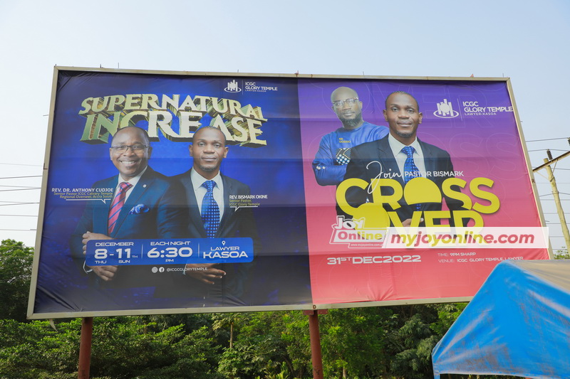 Huge billboards proclaim cross over church services  