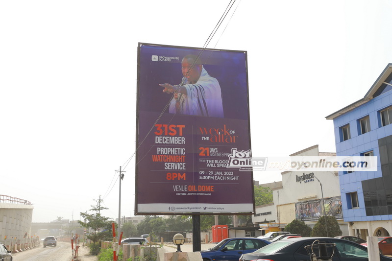 Huge billboards proclaim cross over church services  