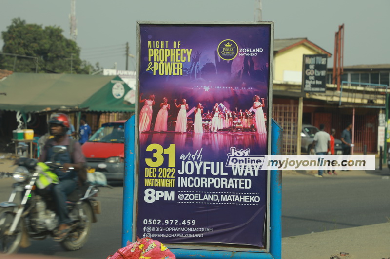 Huge billboards proclaim cross over church services  