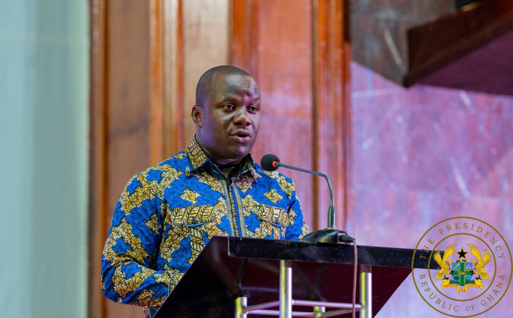 Go fully digital – Akufo-Addo to Lands Commission Go fully digital – Akufo-Addo to Lands Commission