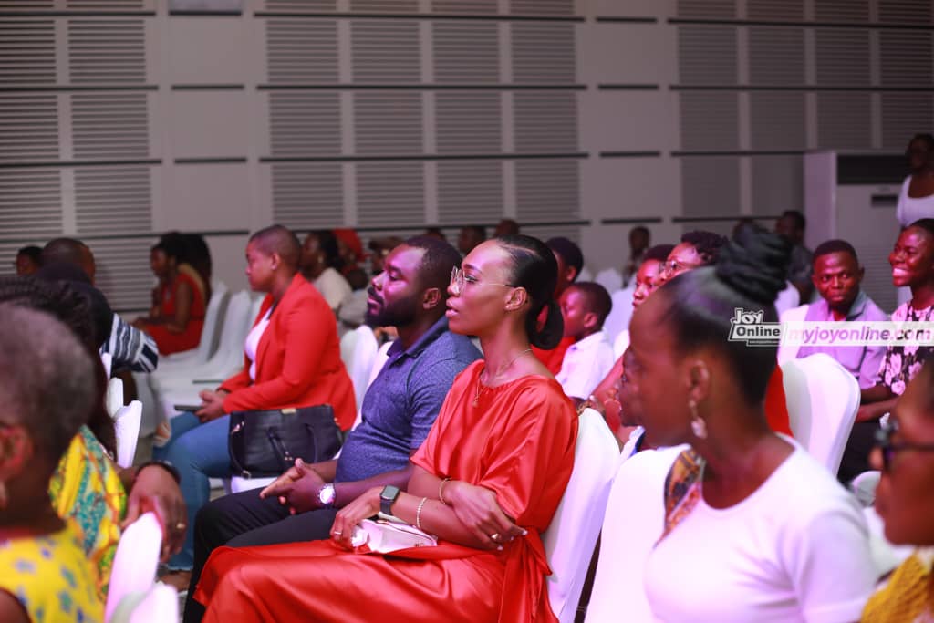 JoyFM Carols Night: Celestine Donkor wows audience with hilarious joke on “chop monies” JoyFM Carols Night: Celestine Donkor wows audience with hilarious joke on “chop monies”