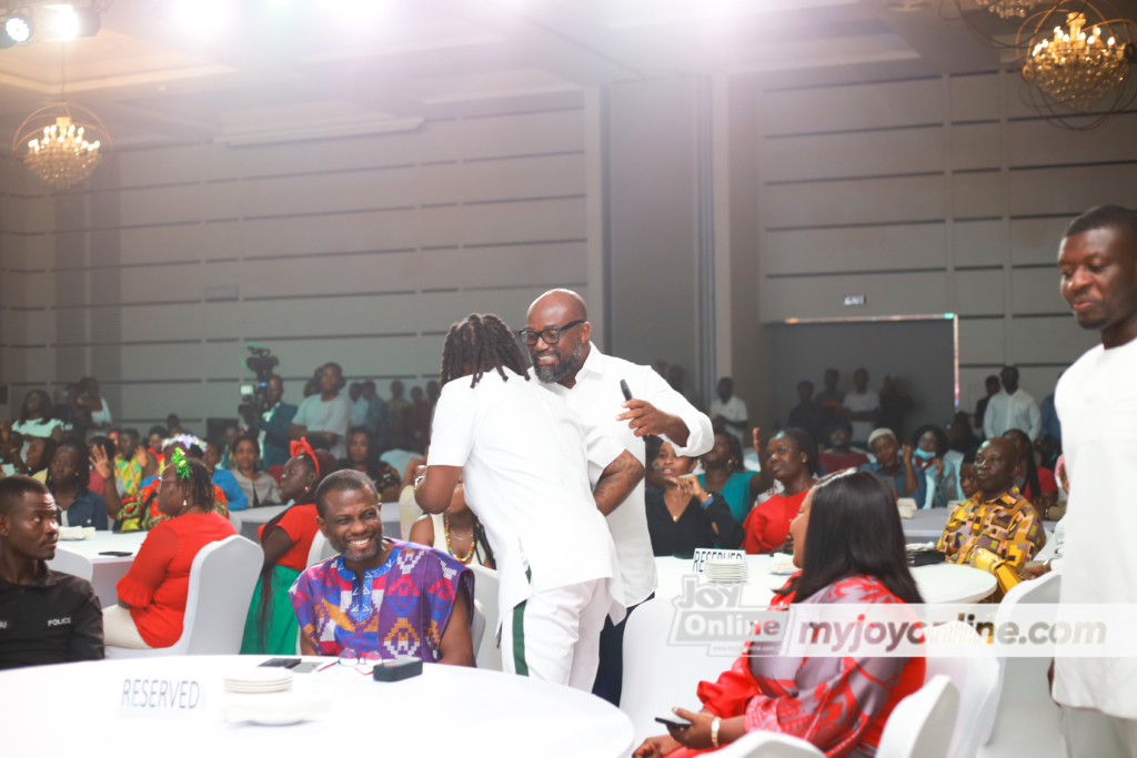 JoyFM Carols Night: Celestine Donkor wows audience with hilarious joke on “chop monies” JoyFM Carols Night: Celestine Donkor wows audience with hilarious joke on “chop monies”