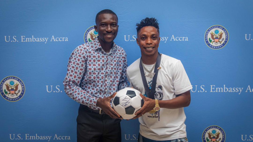 2022 MLS Cup winner Latif Blessing presents medals to US Ambassador