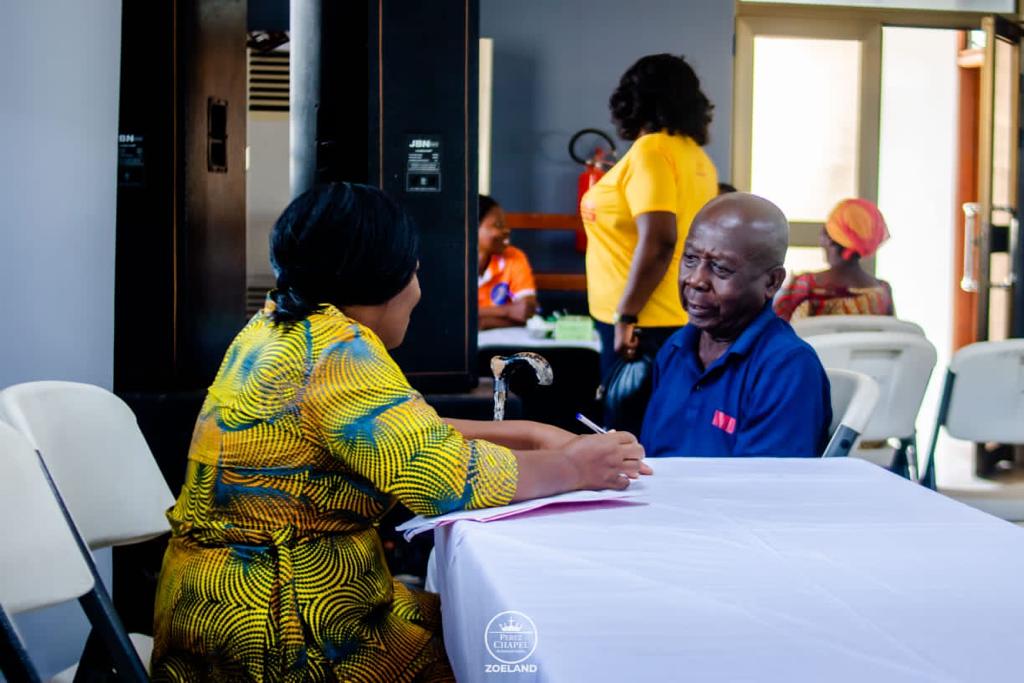 Perez Chapel Zoeland Mataheko branch donates to aged and needy