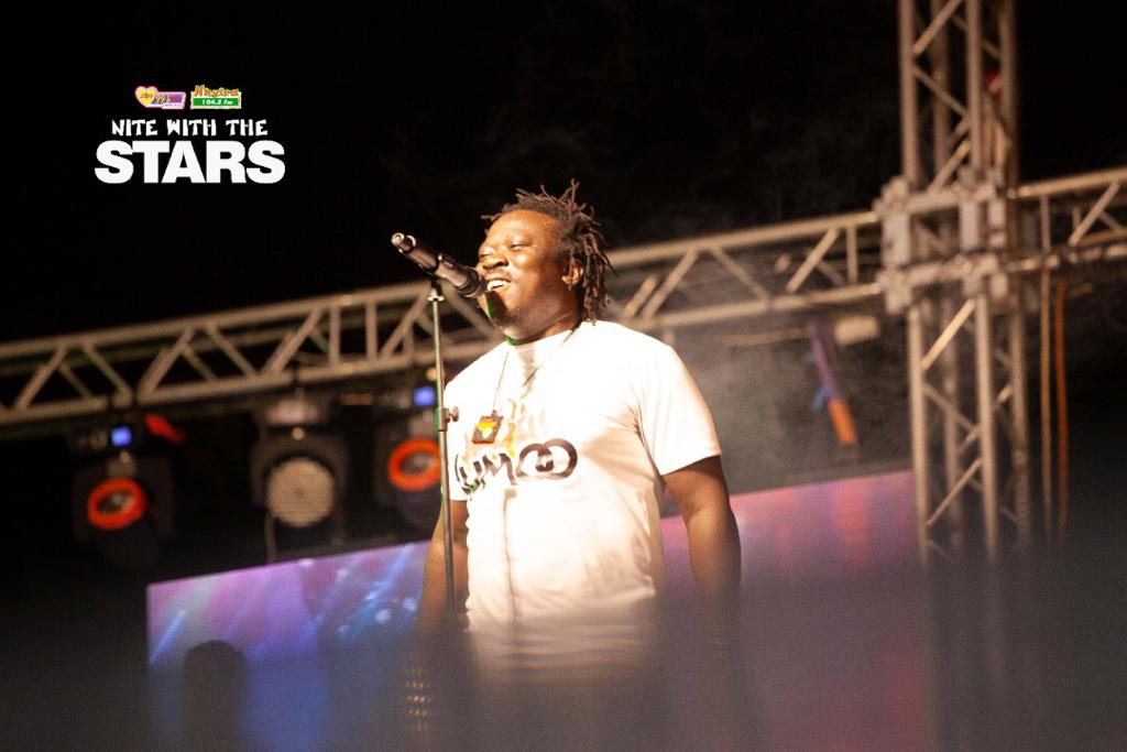 Thousands of patrons swept off their feet at Luv/Nhyira FM Nite with the Stars