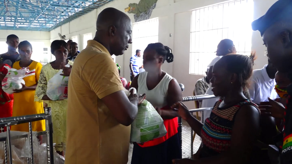 Tobinco donates Christmas packages to over 2000 people at Tarkwa Awodua
