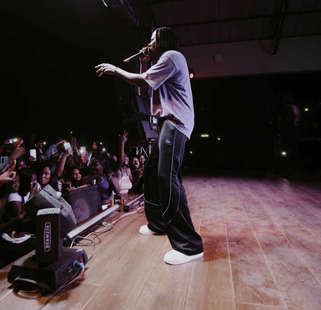 Stonebwoy most considerate when charging event organisers – Papa Loggy Stonebwoy most considerate when charging event organisers – Papa Loggy