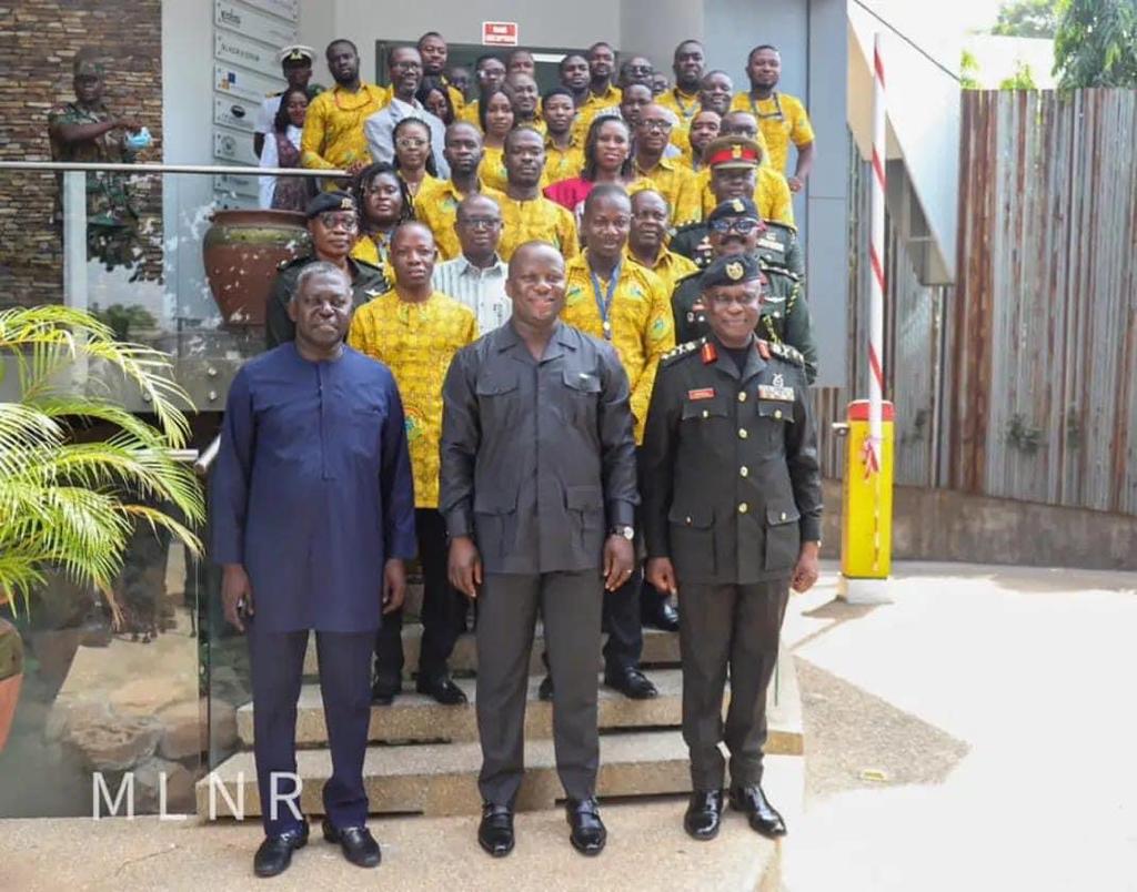Lands Minister urges Boundary Commission to deal with Ghana’s land and maritime boundaries issues Lands Minister urges Boundary Commission to deal with Ghana’s land and maritime boundaries issues